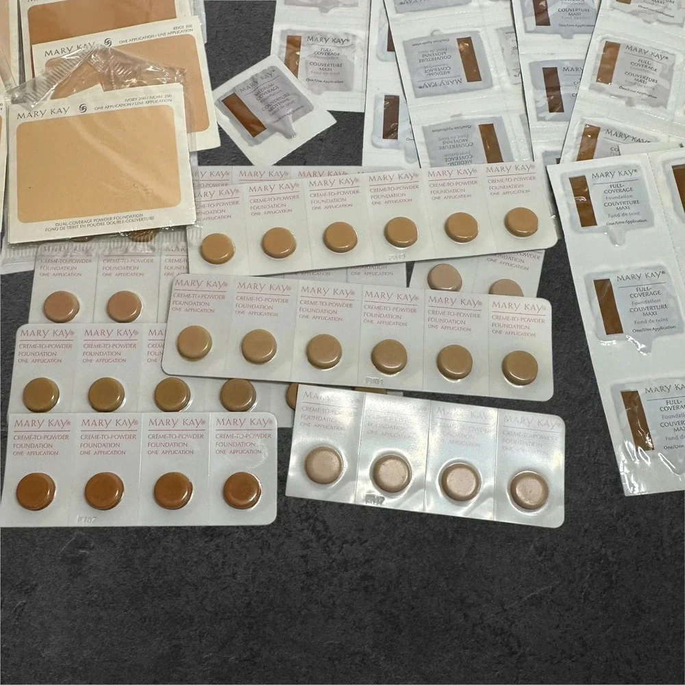 Mary Kay Foundation‎ Sample Lot Mixed Shades Sachets Bulk Makeup